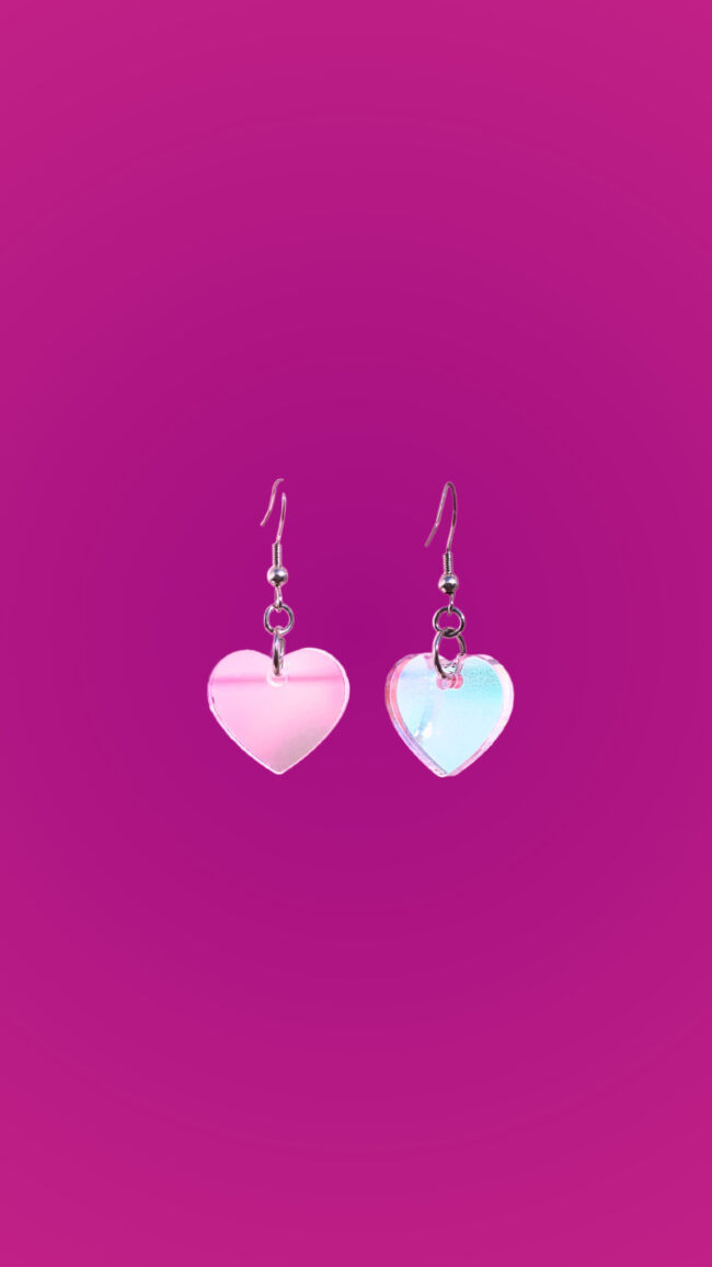 Pienet Sydän Korvakorut koukulla iridescent titiMadam Jewelry Pienet Sydän Korvakorut koukulla iridescent titiMadam Jewelry