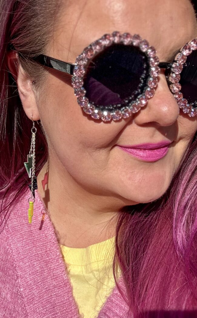 Salamaketju Korvakorut kotimaisesta titiMadam Jewelry verkkokaupasta! Salamaketju Korvakorut kotimaisesta titiMadam Jewelry verkkokaupasta!