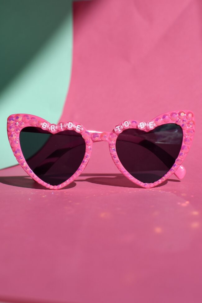 Customoitavat uniikit Sydän aurinkolasit Bride To Be Pinkki titiMadam Jewelry Customoitavat uniikit Sydän aurinkolasit Bride To Be Pinkki titiMadam Jewelry