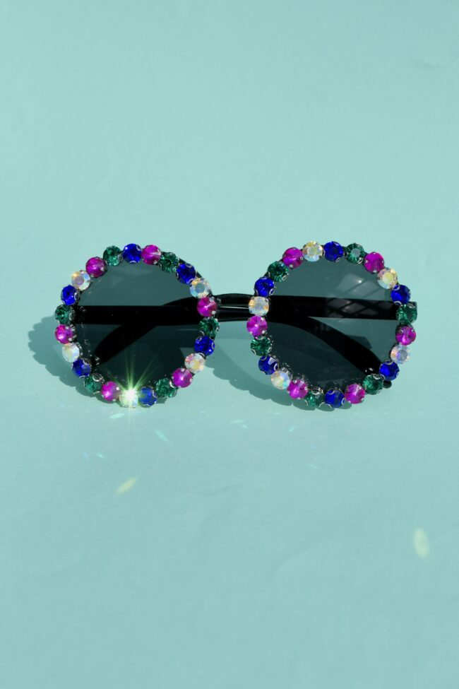 Moniväriset kotimaiset pyöreät Festari timantti aurinkolasit titiMadam Jewelry Moniväriset kotimaiset pyöreät Festari timantti aurinkolasit titiMadam Jewelry