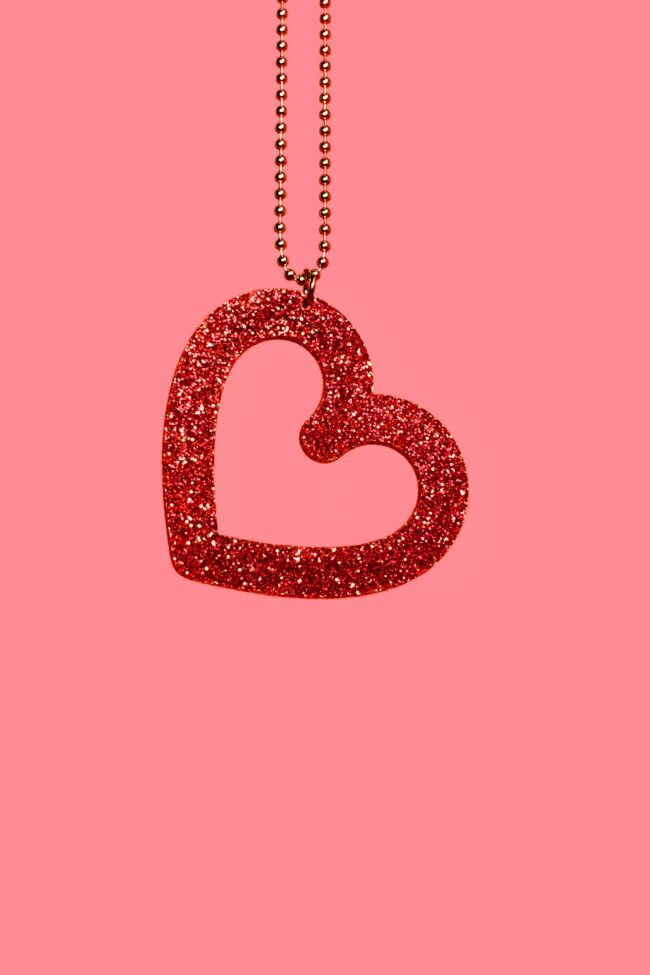 Iso Sydän kaulakoru punainen glitter titiMadam Jewelry