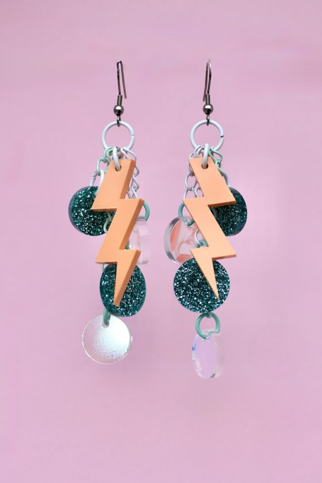 DOP Light 1 Uniikit moniväriset korvakorut limited edition titiMadam Jewelry