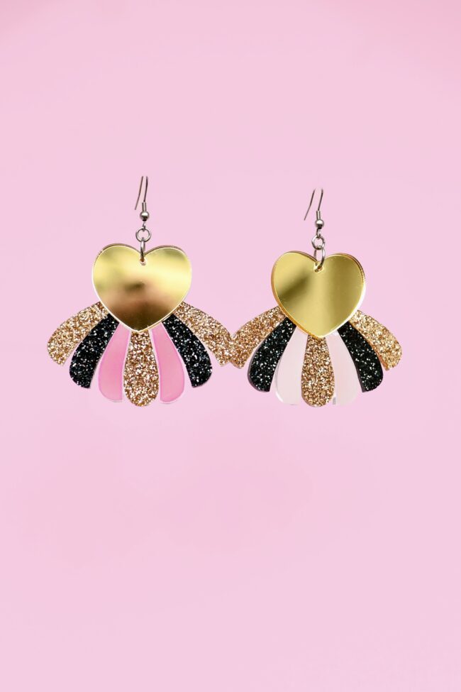 Moniväriset Sydän korvakorut kultapeili ja glitter titiMadam Jewelry Moniväriset Sydän korvakorut kultapeili ja glitter titiMadam Jewelry