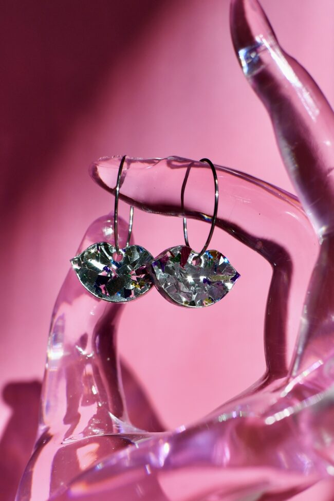 Pienet Party Glitter Huulet Korvakorut Renkaalla Monivärinen titiMadam Jewelry Pienet Party Glitter Huulet Korvakorut Renkaalla Monivärinen titiMadam Jewelry